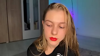 Big tits playing so hot