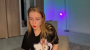 Big tits playing so hot