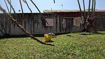 Fodendo no quintal da minha sogra