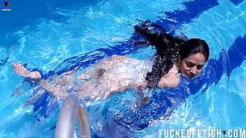 Preview week 42 skinny swimwear wetlook