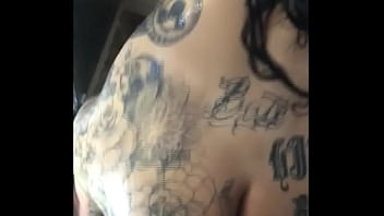 Comi a gostosa da minha namorada no banho sexo caseiro muito leite na boca