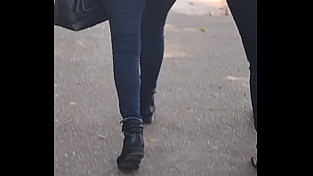 Rebolooou porque viu que eu tava filmando que delicinha