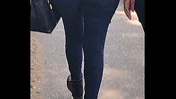 Rebolooou porque viu que eu tava filmando que delicinha