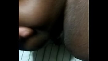 Looking at the ass before i fuck