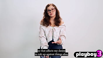 Sexy big booty babe exposed her curvy body and milf enjoyed hot masturbation