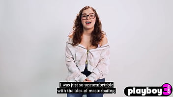 Sexy big booty babe exposed her curvy body and milf enjoyed hot masturbation