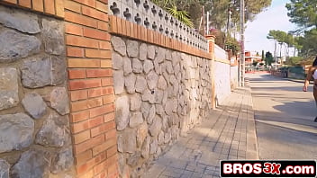 Everyone heard her moan when he drilled her in the park