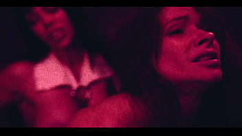 Vampirella octokuro mesmerizes sata jones horny lesbian big tits vampire cosplay trailer