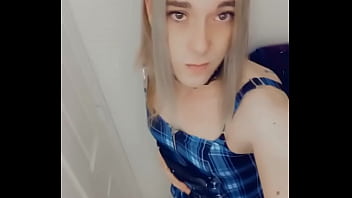 Beautiful Tranny Loves Sucking And Fingering On Her Knees thumbnail
