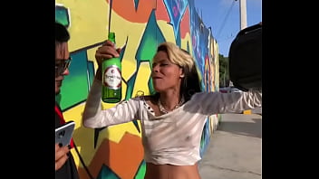 Crazy la perra y ledys castillo