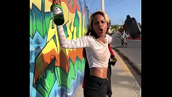 Crazy la perra y ledys castillo