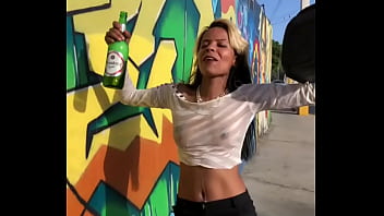 Crazy la perra y ledys castillo