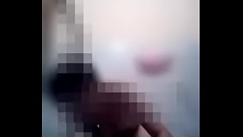 Espiando en el baño