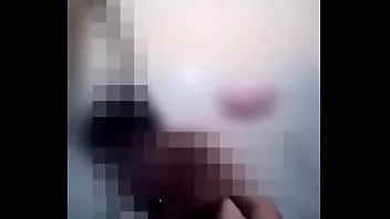 Espiando en el baño