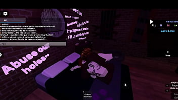 Puta pelirroja de roblox accede a follar conmigo