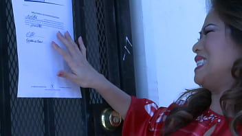 Nonton Kim Tao Crotchless Panties Massage thumbnail