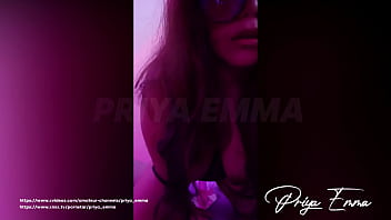 Lovely young indian desi priya emma performing on webcam chat riding a dildo indian xxx video