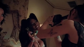 Arianagrandefeatdojaandmegan