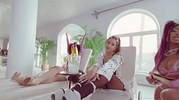 Arianagrandefeatdojaandmegan