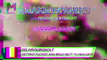 Pendant que davy parlait de pâte à pizza je me faisais trouer le cul avec un gode monstrueux et quand e