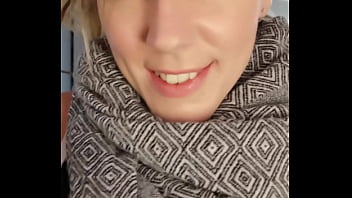 Coquine dans le train