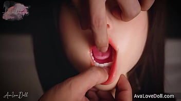 Yuka realistic sexdoll blow a huge cock