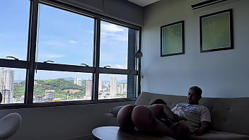 Dormiu sem lençol entao meti gostoso sem dó na gostosa