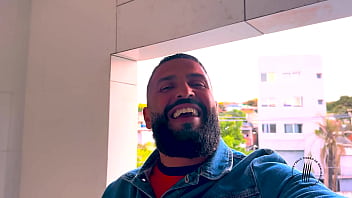 Trailer degustação de outro pau