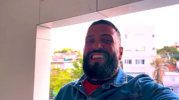 Trailer degustação de outro pau