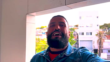 Trailer degustação de outro pau