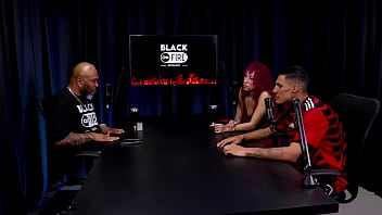 Pau pequeno é ruim até pra chupar no pornô as pessoas tem que chegar preparadas e prefere gravar na produtora tiffany carioca & gabriel rios watch sheer red