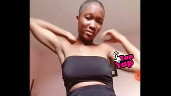 Bigo girl shows off panties