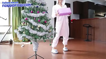 Hey christmas is coming watch my "home alone dirty christmas gift made my day " on and on #christmas