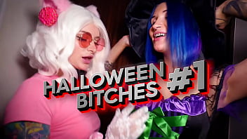 Halloween sex with a neighbor anal gape and squirt