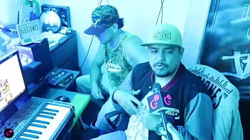 De cantar en los buses a creador de master compositor y cantante