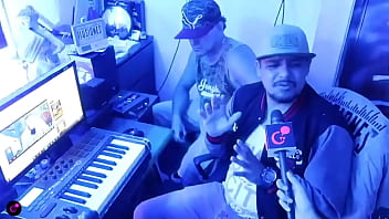 De cantar en los buses a creador de master compositor y cantante