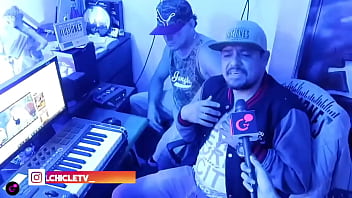 De cantar en los buses a creador de master compositor y cantante