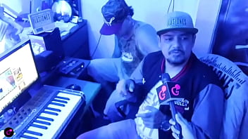 De cantar en los buses a creador de master compositor y cantante