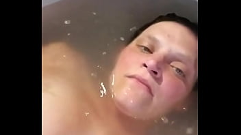 Fun in the tub again