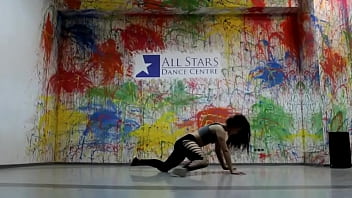 Twerk & booty shake dance contest m boowi