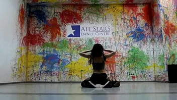 Twerk & booty shake dance contest m boowi