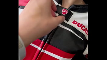 Good motorcycle gear is very heavy ducati one love ️