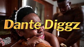 Bubble butt baddie bae dread cleans a dick just as good as a house