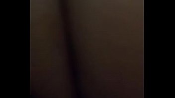 Fazendo anal com o marido