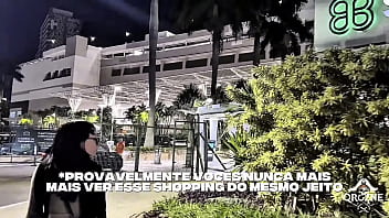 She won a plush alligator toy and was very thankful ft amberzinha free scene