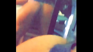 Thick ebony twerking