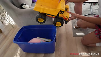 Pegas productions la belle naomie stark se fait défoncer solide