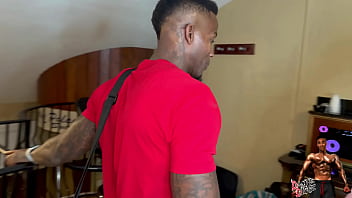 Bbc slut ebony baddie lil bleu j gets bbc dicked down at a sex hotel