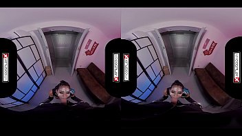 Introduce aysha x as valkyrie with thor's hummer dick