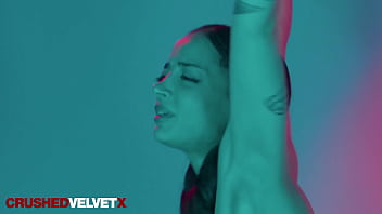 Cvx 83 ropebaby shackled and destroyed